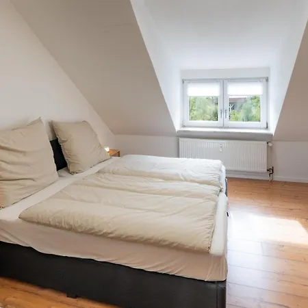 شقة Stilvolle Dachgeschosswohnung *