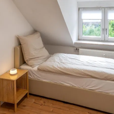 شقة Stilvolle Dachgeschosswohnung *